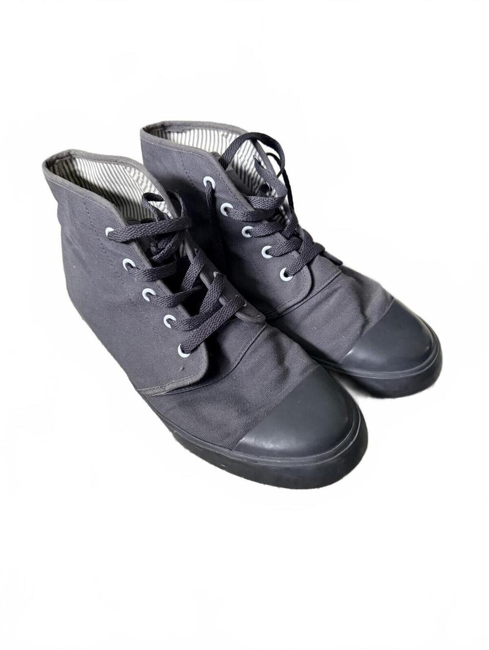 BANGS Unisex Gray Canvas High-Top Sneakers